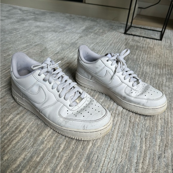 Nike Airforce-1 - Picture 1 of 8